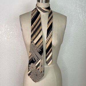 Vintage LEONARD silk retro 60s tie